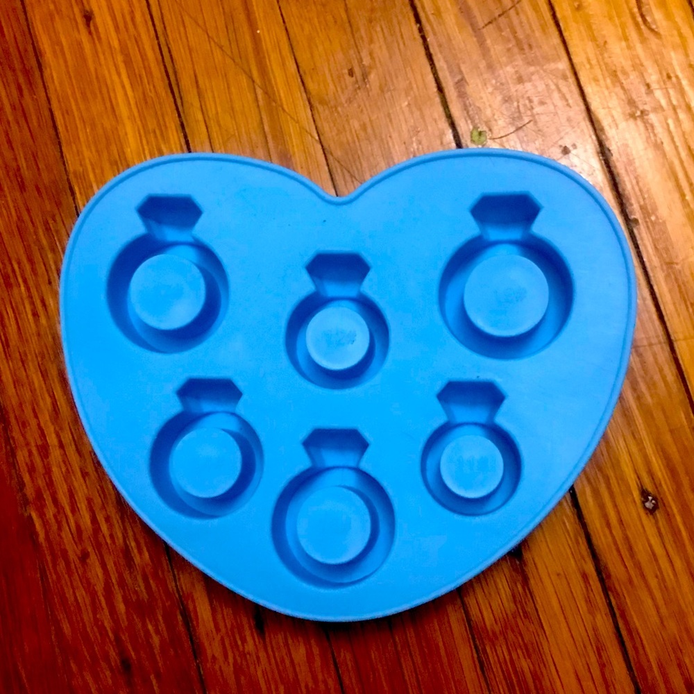 Silicone ice maker